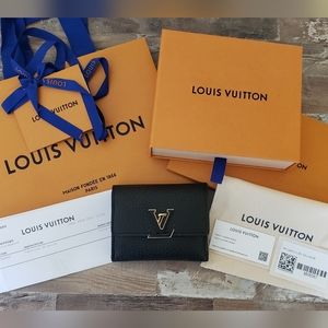Louis Vuitton Capucines XS Wallet